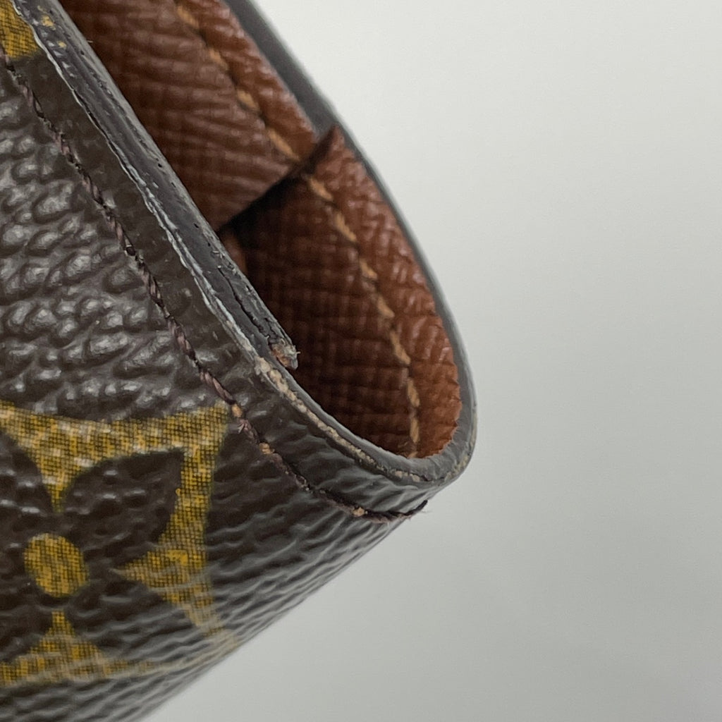 ルイ・ヴィトン ポルトフォイユ インターナショナル 札入れ 小銭入れ 三つ折り 長財布 モノグラム ブラウン M61217 レディース 【中古】brbag