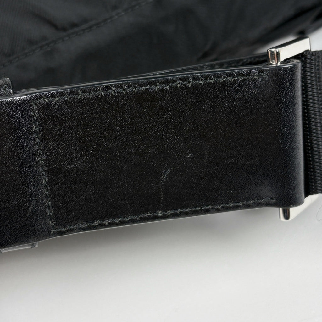 プラダ ロゴプレート ウエストバッグ ボディバッグ ボディバッグ ナイロン ネロ(ブラック) レディース 【中古】brbag