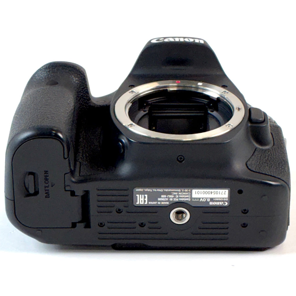 キヤノン Canon EOS 90D EF-S 18-135 IS USM レンズキット デジタル 一眼レフカメラ 【中古】cambb