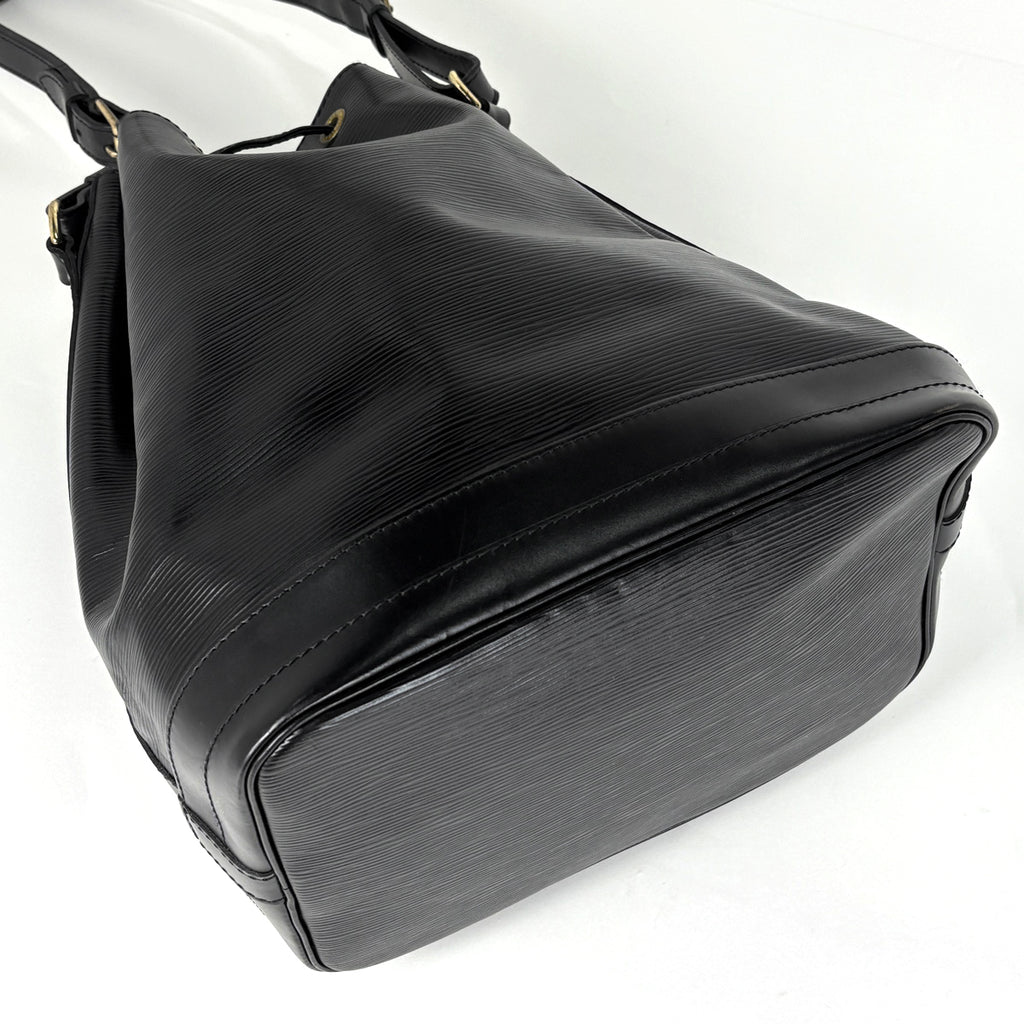 ルイ・ヴィトン ノエ ワンショルダー 肩掛け 巾着型 ショルダーバッグ エピ ノワール(ブラック) M59002 レディース 【中古】brbag