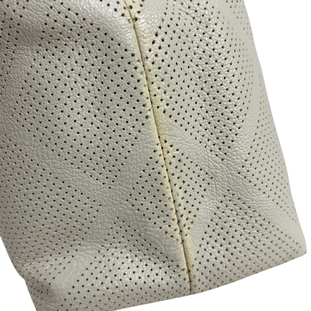 シャネル ココマーク トートバッグ パンチング ハンドバッグ トートバッグ レザー アイボリー レディース 【中古】brbag