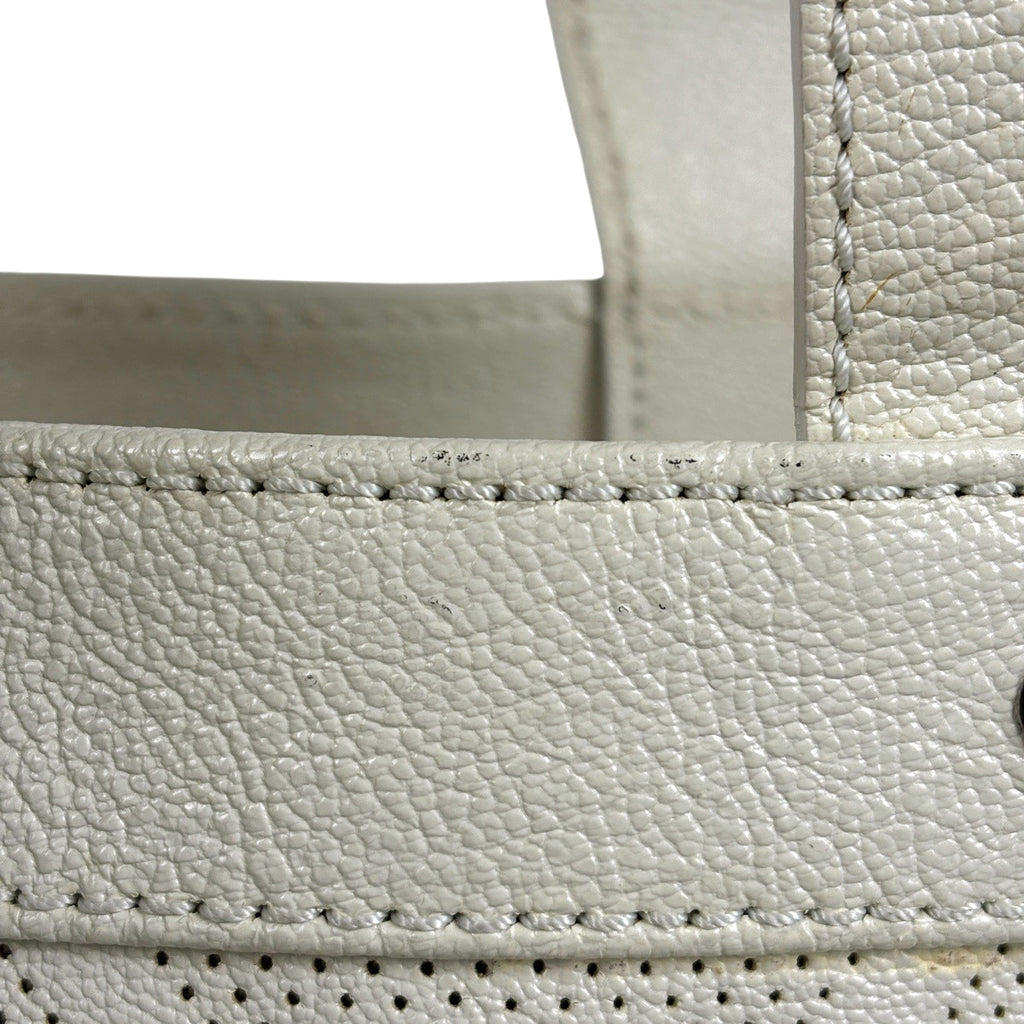 シャネル ココマーク トートバッグ パンチング ハンドバッグ トートバッグ レザー アイボリー レディース 【中古】brbag