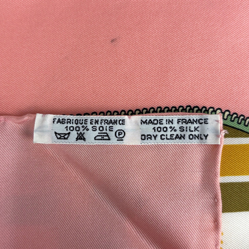 エルメス カレ 90 L Elegance et le Confort en Automobile 自動車の快適 スカーフ シルク ピンク マルチカラー レディース 【中古】brbag