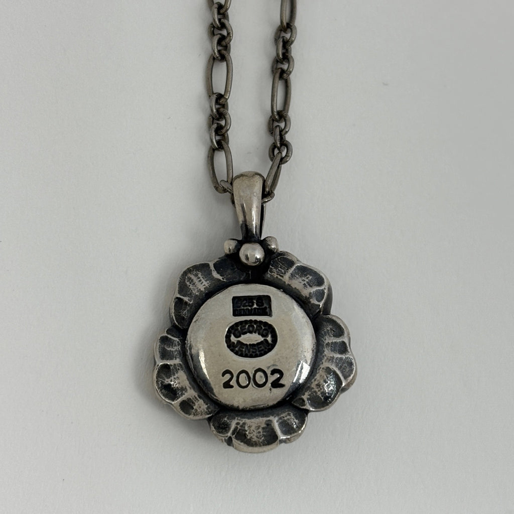 美品 ジョージジェンセン ネックレス 2002 ガーネット ヘリテージ シルバー バイセル公式】ジョージジェンセン デザイン ネックレス ヘリテージ