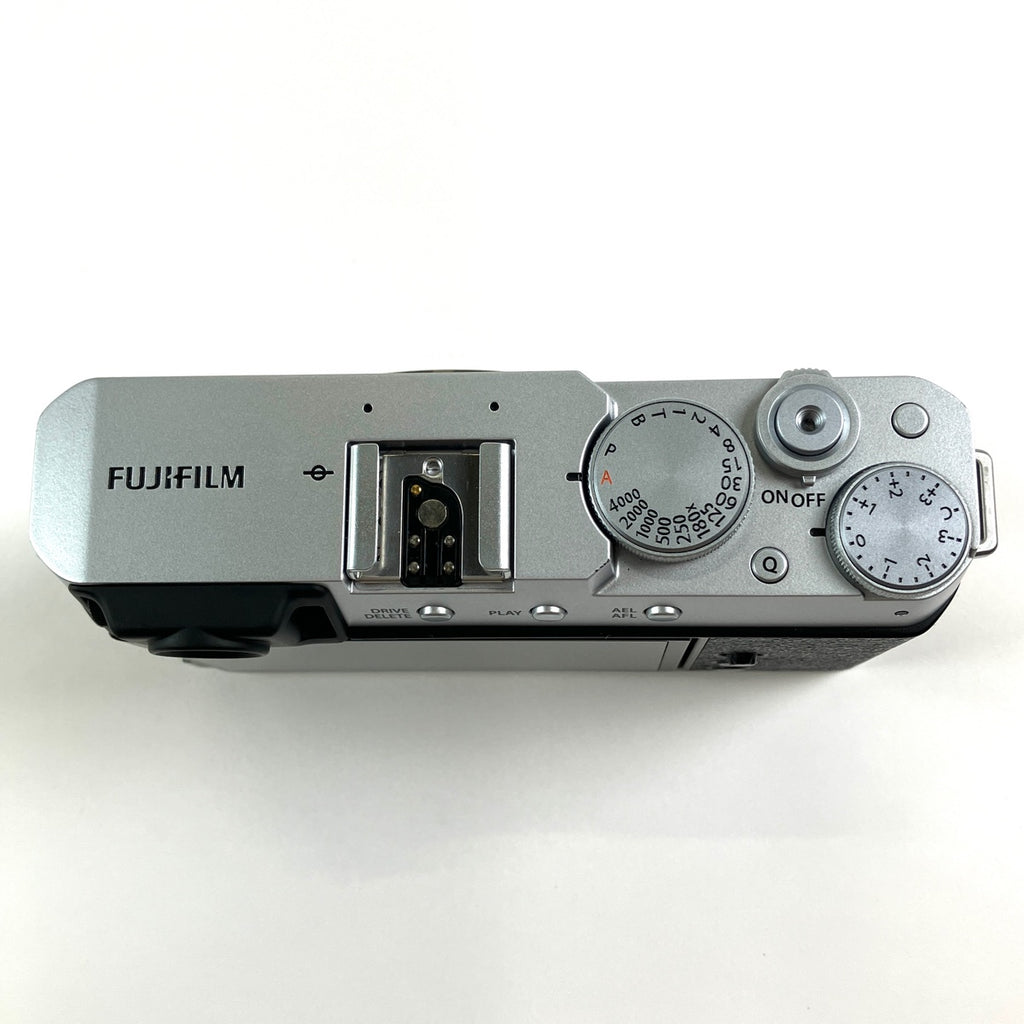 富士フイルム FUJIFILM X-E4 ボディ シルバー デジタル ミラーレス 一眼カメラ 【中古】cambb