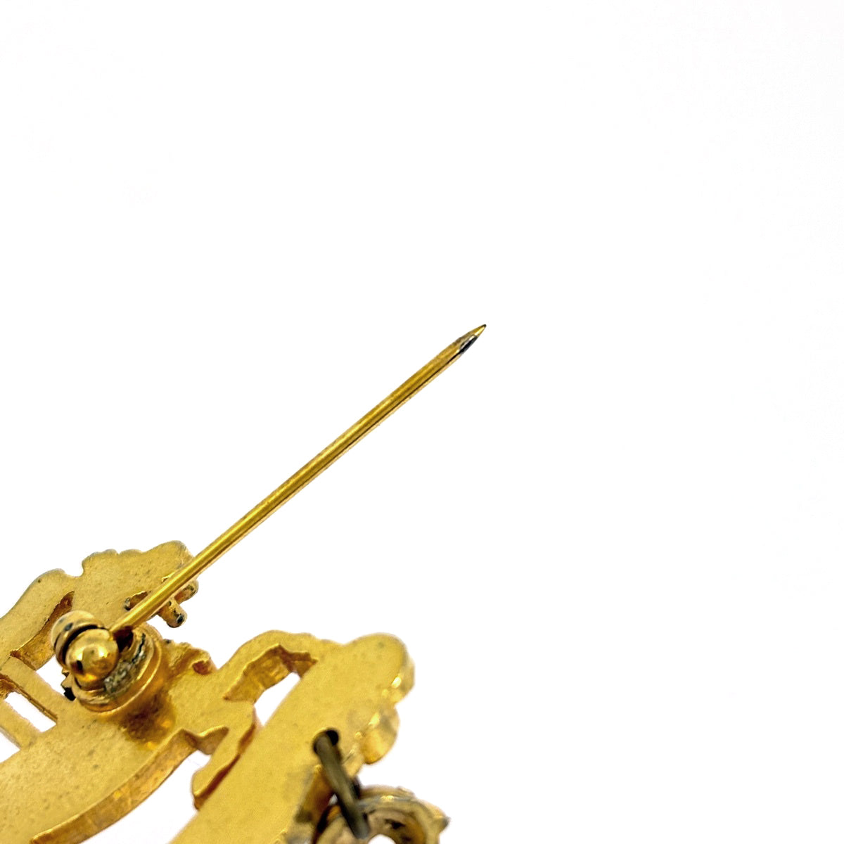 エルメス ロゴ ブローチ GP レディース ブランドアクセサリー 【中古