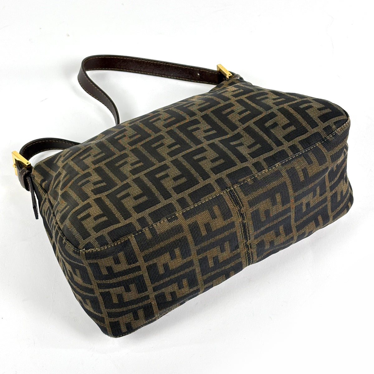 バイセル公式】フェンディ ズッカ柄 ショルダーバッグ ワンショルダー