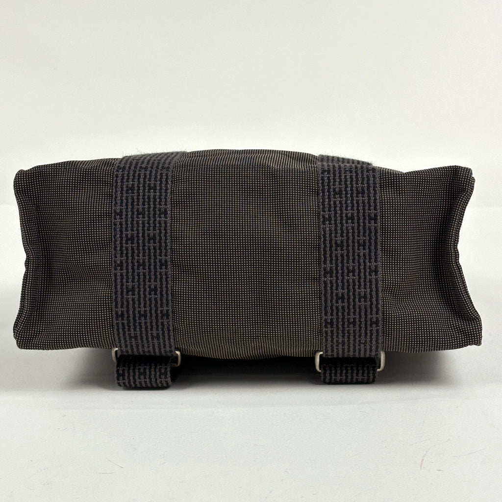 エルメス エールライン アド MM バックパック デイパック Hロゴ リュック ナイロンキャンバス グレー レディース 【中古】brbag