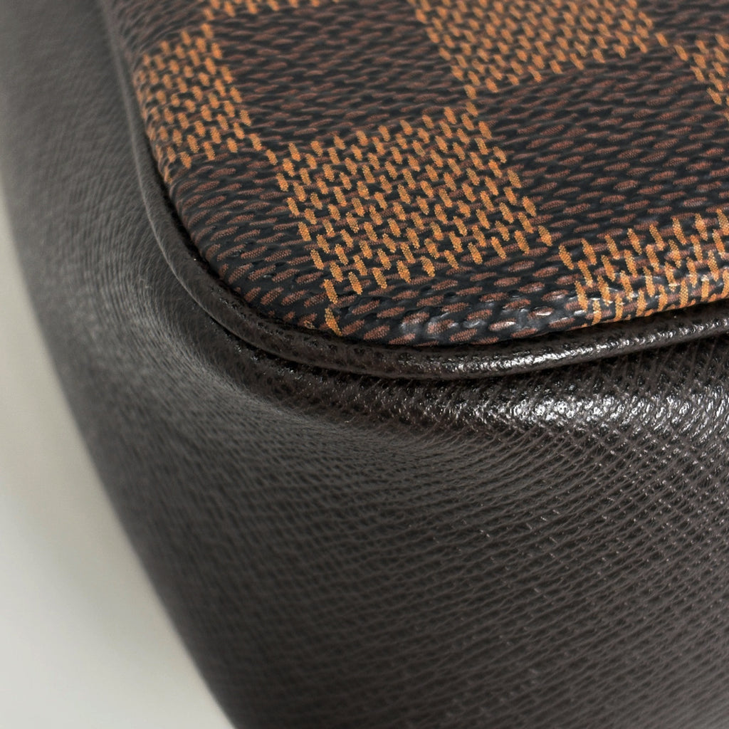 バイセル公式】ルイ・ヴィトン トゥルース メイクアップ メイク コスメ