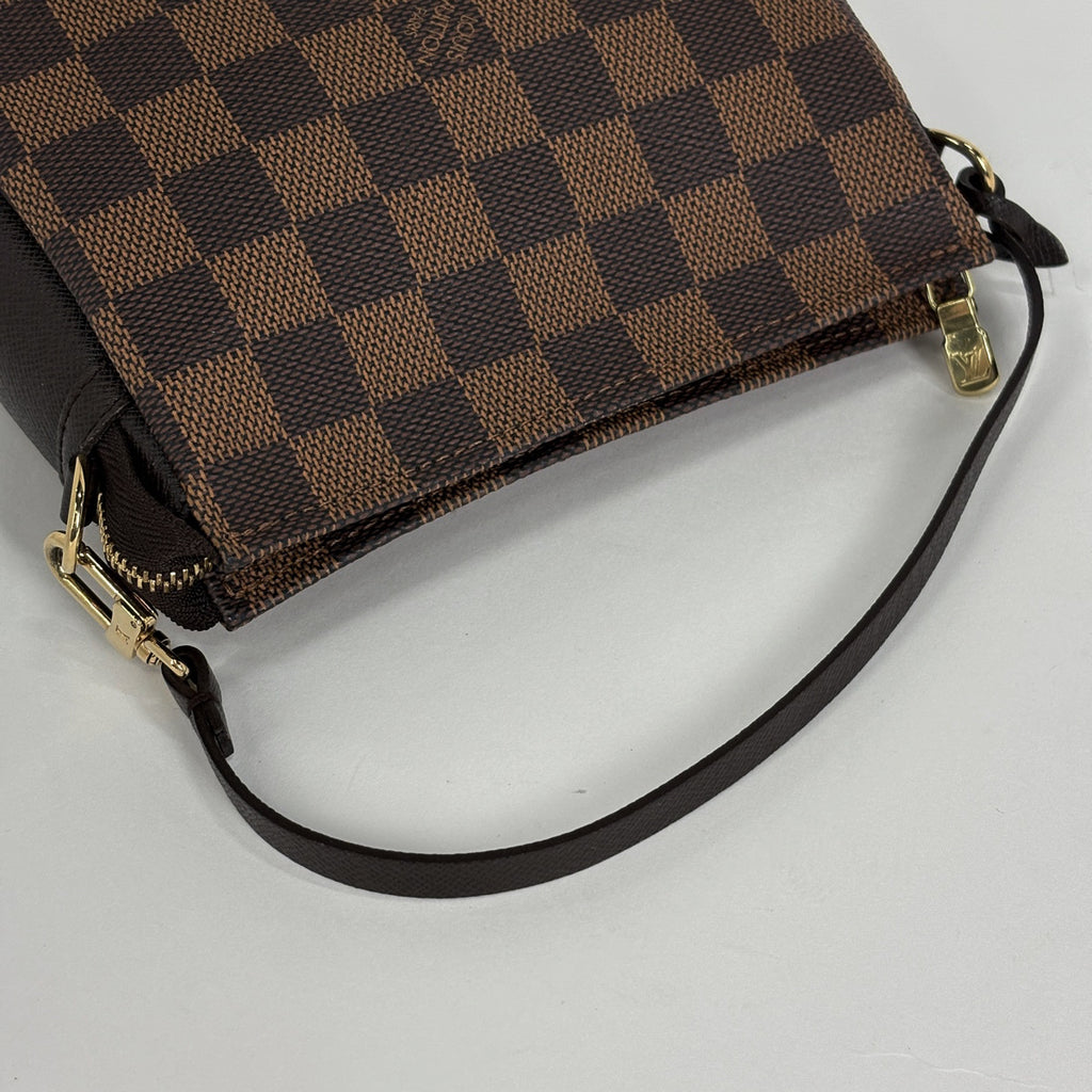 【美品】ルイヴィトン　ダミエ　トゥルースメイクアップ　ポーチ　N51982　茶系 LOUIS VUITTON（ルイ・ヴィトン） トゥルース メイクアップ ポーチ