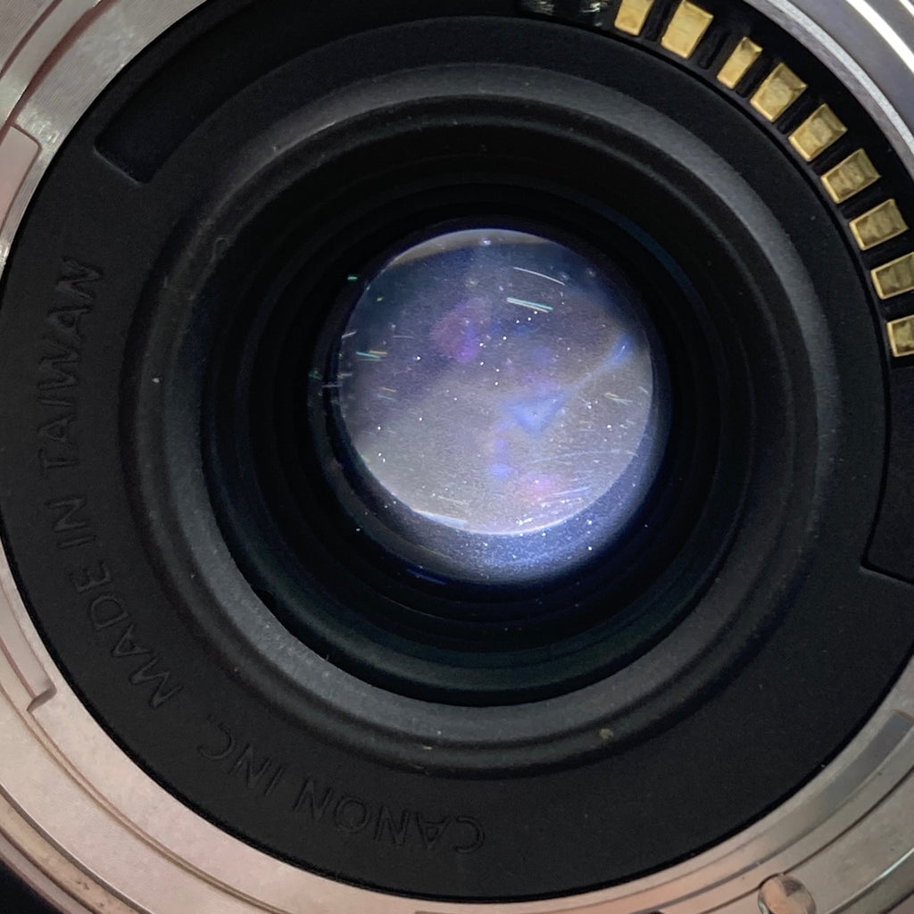 キヤノン Canon EF-M 22mm F2 STM シルバー 一眼カメラ用レンズ（オートフォーカス） 【中古】cambb