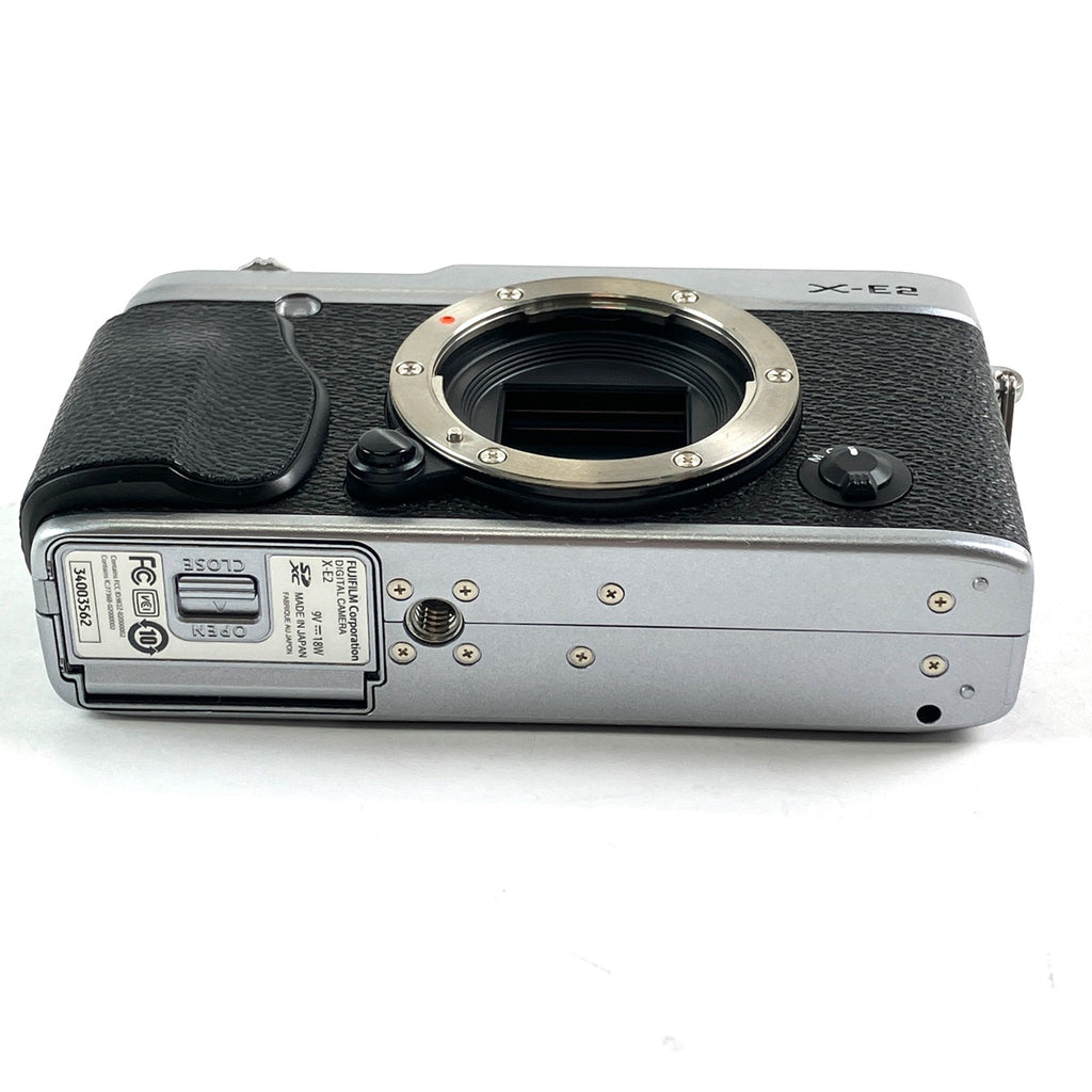富士フイルム FUJIFILM X-E2 ボディ シルバー デジタル ミラーレス 一眼カメラ 【中古】cambb