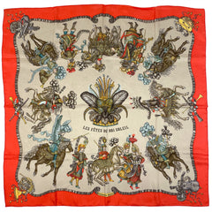 エルメス カレ 90 LES FETES DU ROI SOLEIL 太陽王の祝典 スカーフ シルク オレンジ マルチカラー レディース ブランド品（バッグ・小物） 【中古】brbag