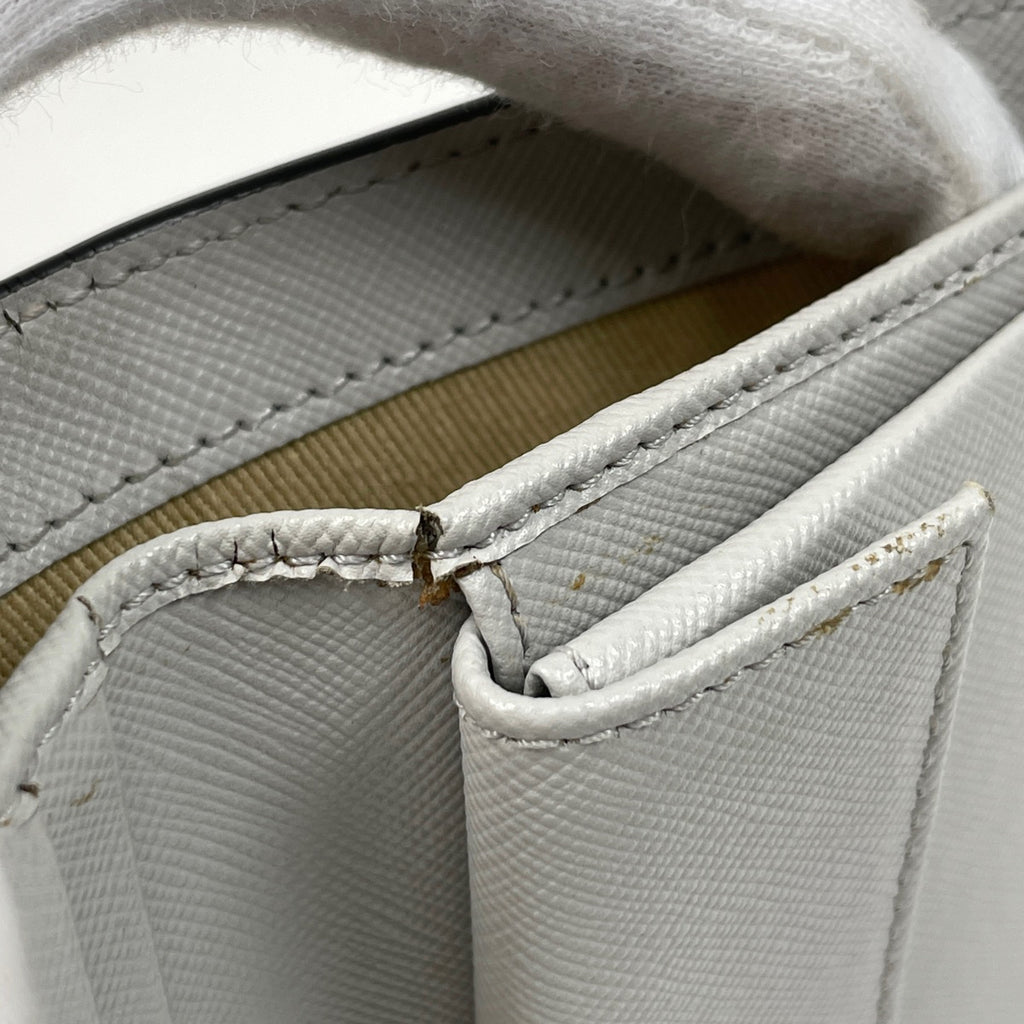 マルニ バイフォールド ウォレット ロゴ 二つ折り財布 レザー レッド ブラウン レディース ブランドバッグ・小物 【中古】brbag