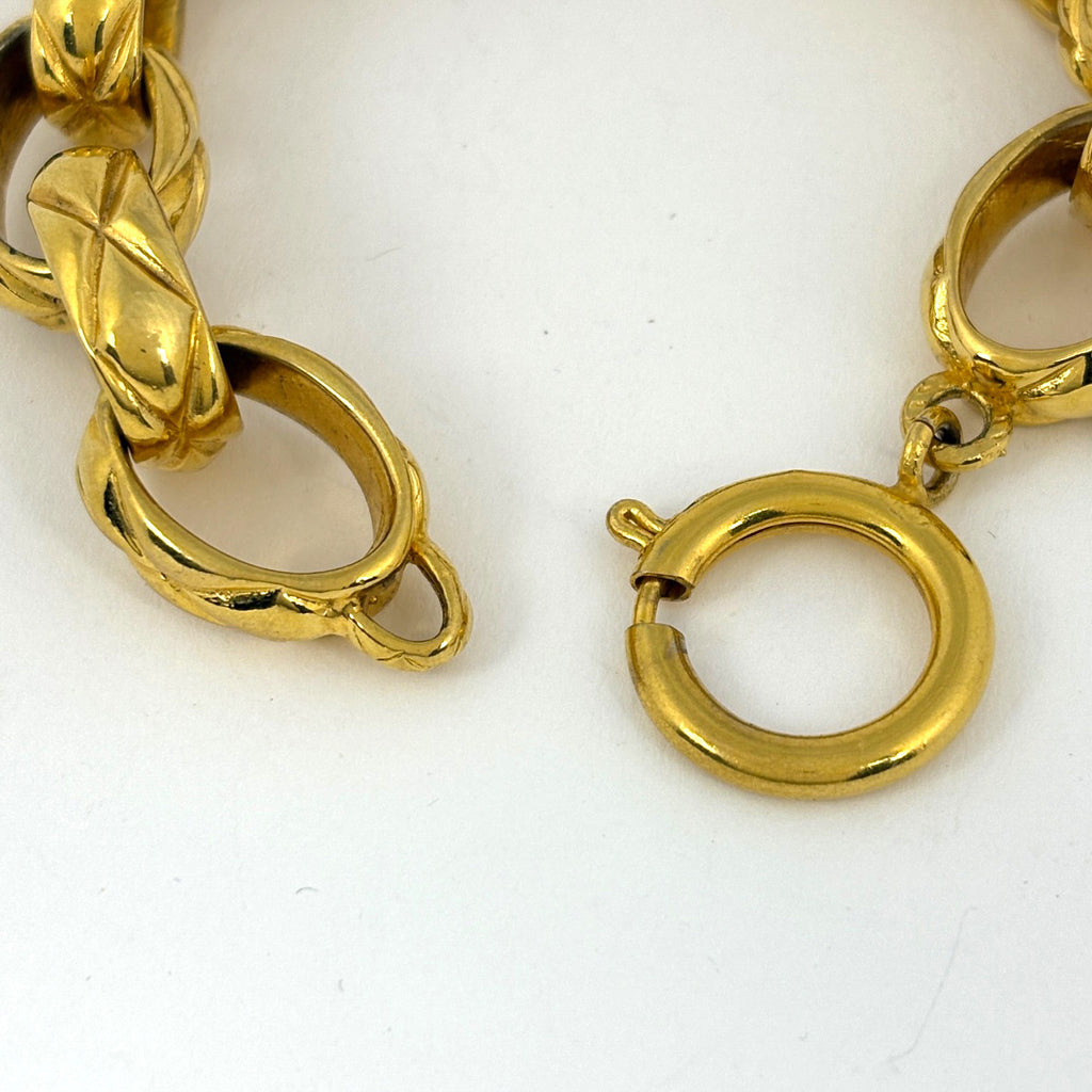 シャネル ロゴ チェーン ブレスレット マトラッセ 腕輪 ブレスレット GP ゴールド レディース ブランドアクセサリー 【中古】bracc