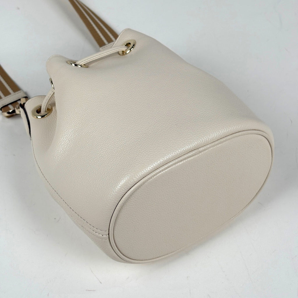 ケイトスペード ロゴ ショルダーバッグ ニューヨーク 巾着型 ショルダーバッグ レザー アイボリー KC740 レディース ブランドバッグ・小物 【中古】brbag