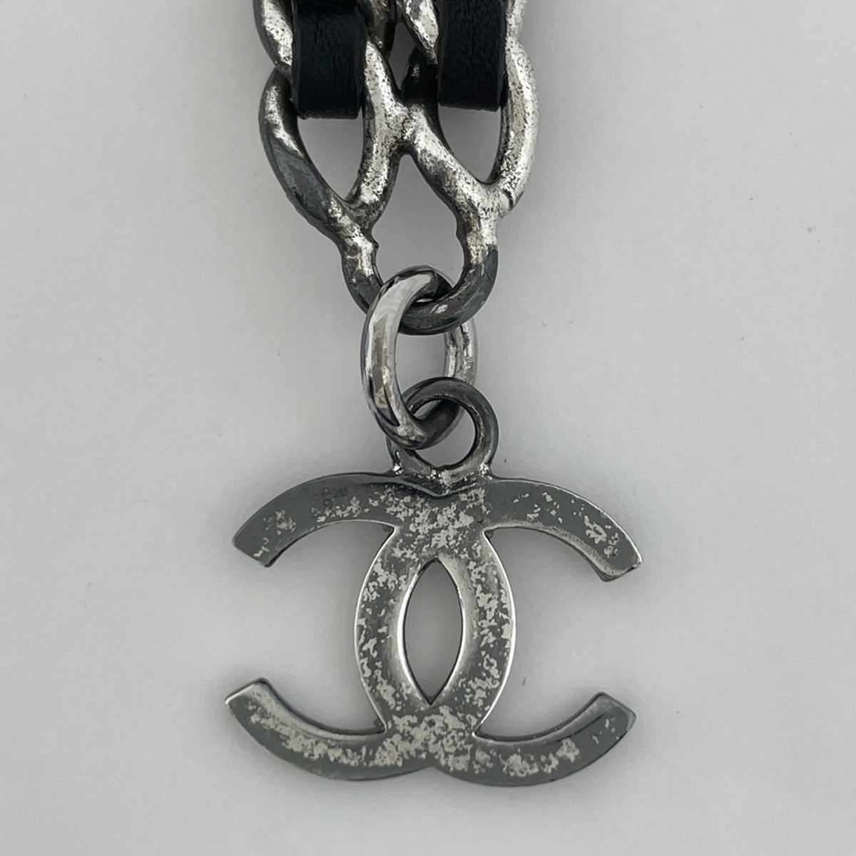 中古　美品　希少　シャネル　エッフェル塔　チャーム　ベルト 楽天市場】CHANEL シャネル キーホルダー チャーム バッグチャーム