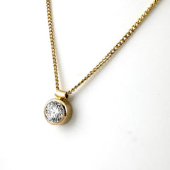 ダイヤモンド デザインネックレス YG イエローゴールド ペンダント ネックレス K18 ダイヤモンド レディース ノンブランドジュエリー 【中古】nbjwl