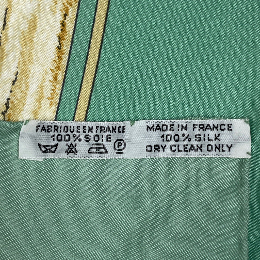 エルメスカレ 90スカーフ Auteuil en Mai オートゥイ ユの五月 HERMES（エルメス） スカーフ カレ90 Auteuil en Mai オートゥイユの5