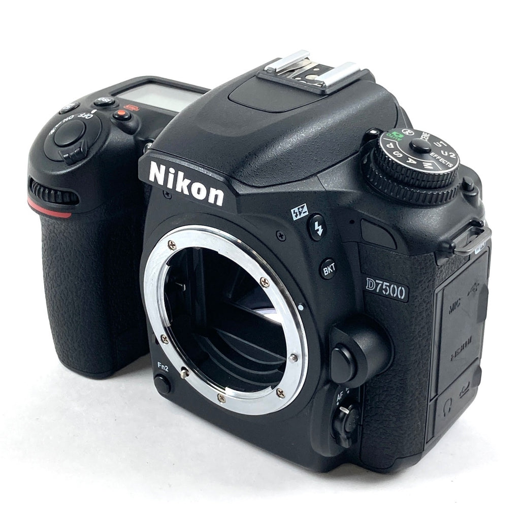 ニコン Nikon D7500 ボディ デジタル 一眼レフカメラ カメラ 【中古】cambb