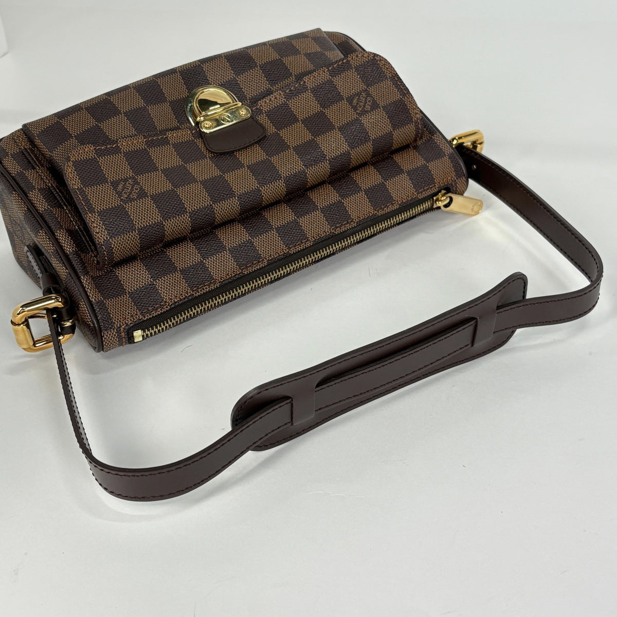 バイセル公式】ルイ・ヴィトン ラヴェッロ GM 肩掛け ショルダーバッグ