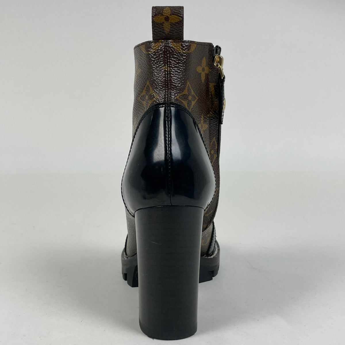 バイセル公式】ルイ・ヴィトン スタートレイル ライン アンクルブーツ