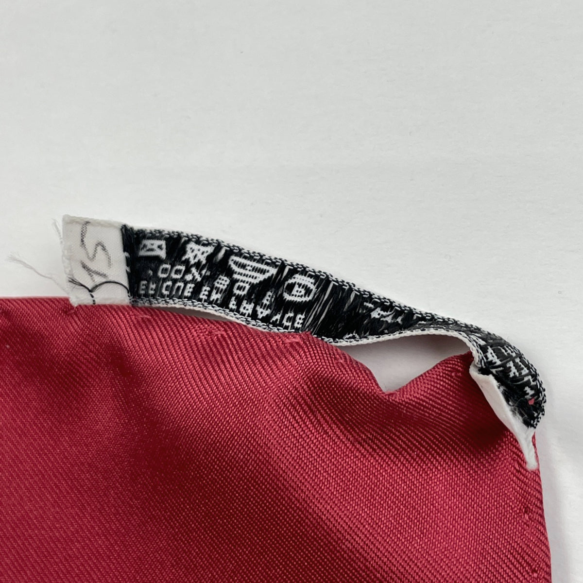 バイセル公式】エルメス カレ 90 LES TAMBOURS タンブールの太鼓 王冠