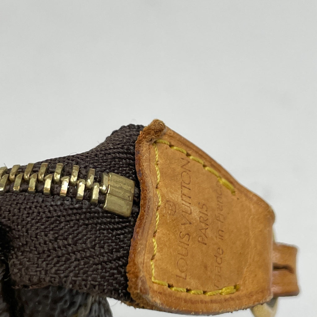 ルイ・ヴィトン ポシェット アクセソワール メイクポーチ 小物入れ