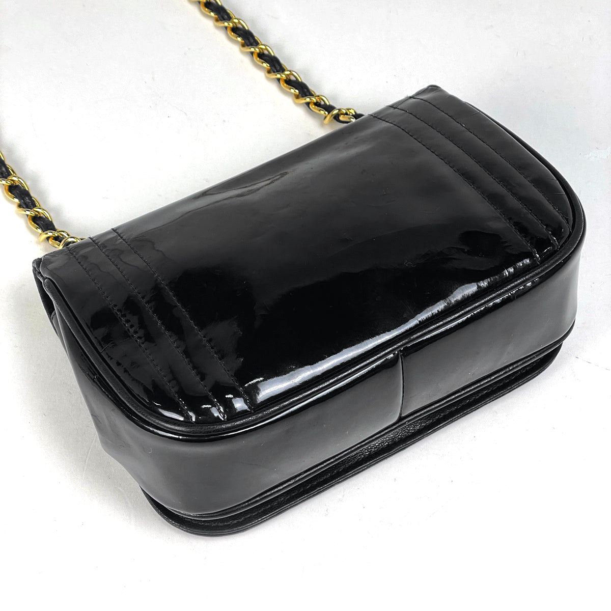 シャネル ココマーク チェーン ショルダーバッグ エナメル ショルダー