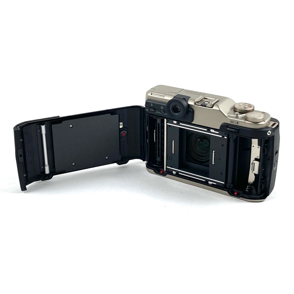 富士フイルム FUJIFILM GA645Zi Professional シルバー 中判カメラ カメラ 【中古】cambb