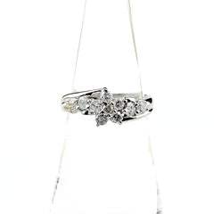 フラワーモチーフ デザインリング リング 11.5号 Pt900 ダイヤモンド レディース ノンブランドジュエリー 【中古】nbjwl