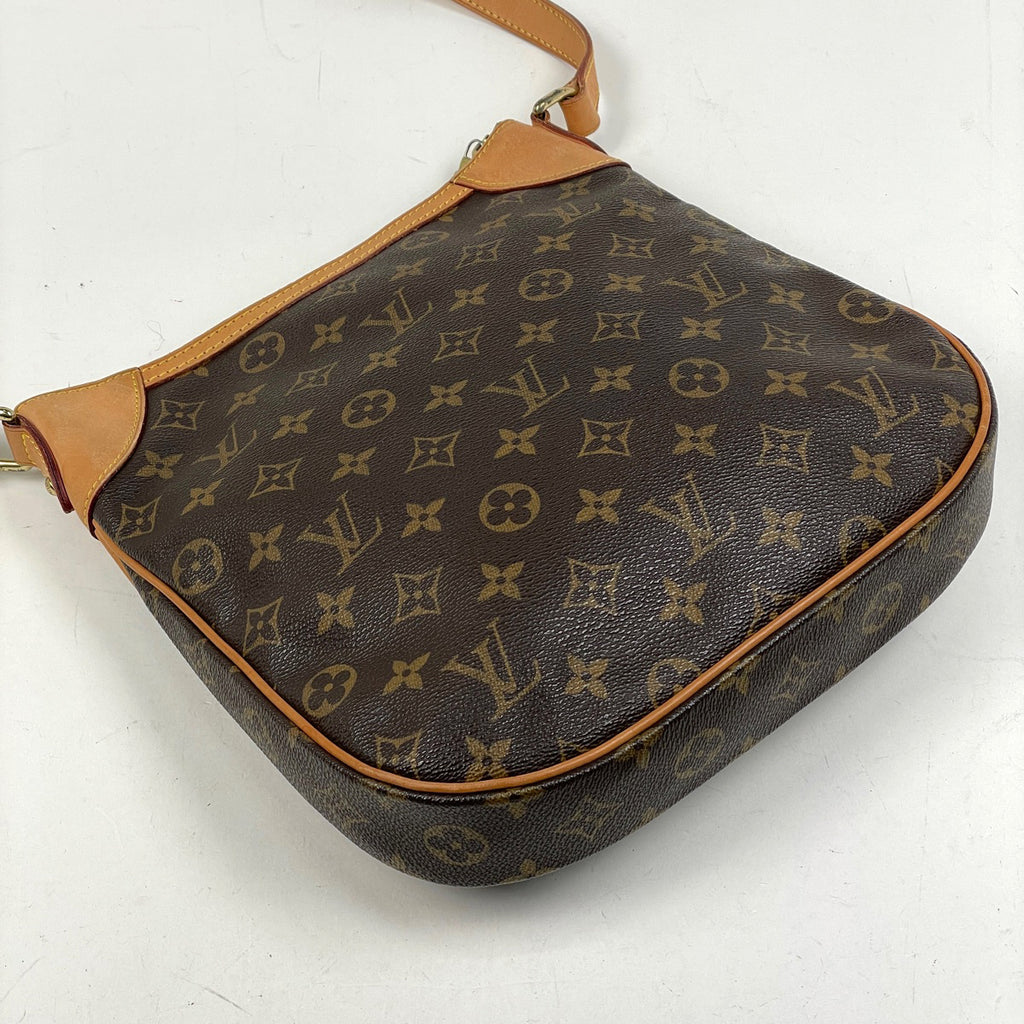 ルイ・ヴィトン オデオン PM 斜め掛け ショルダーバッグ モノグラム