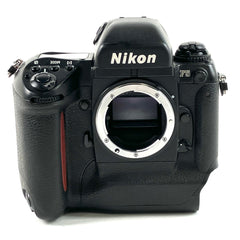ニコン Nikon F5 ボディ ［ジャンク品］ フィルム オートフォーカス 一眼レフカメラ カメラ 【中古】cambb