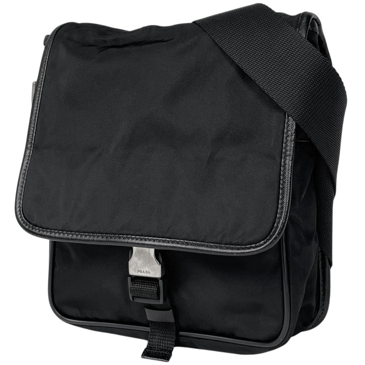 プラダ ロゴプレート ショルダーバッグ 斜め掛け ショルダーバッグ