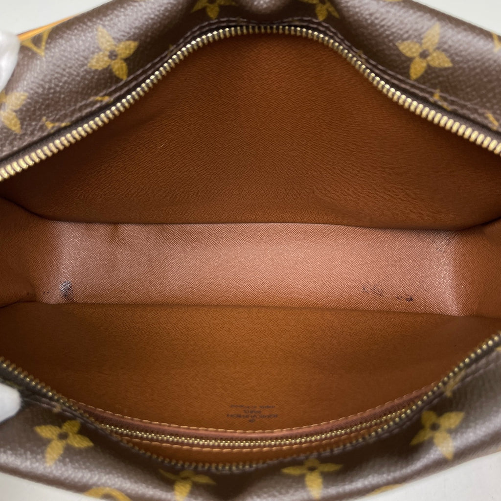 ルイ・ヴィトン トロカデロ 30 斜め掛け ショルダーバッグ モノグラム