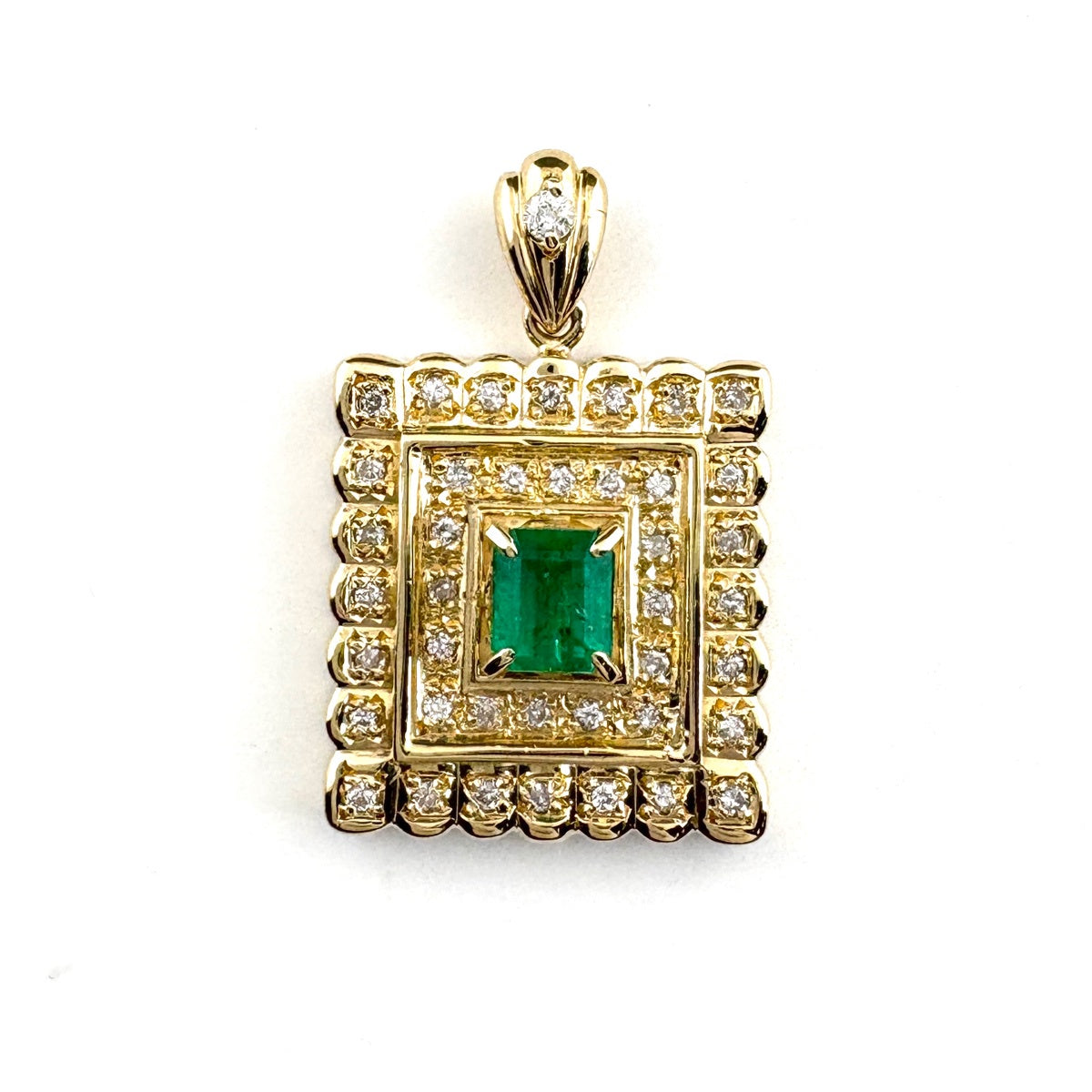 エメラルドペンダントトップ刻印あり mh-0393-5-ph-kago01.jpg