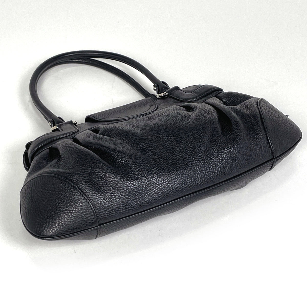 サルヴァトーレフェラガモ ハンドバッグ ガンチーニ レザー レディース 黒 サルヴァトーレフェラガモ ガンチーニ ハンドバッグ ショルダーバッグ