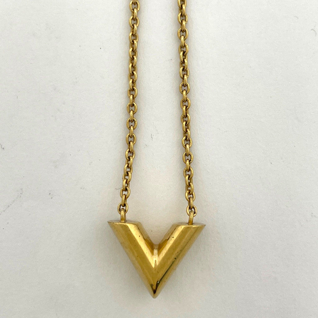 ルイ・ヴィトン エセンシャル V ネックレス ロゴ ネックレス GP