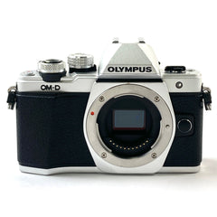 オリンパス OLYMPUS OM-D E-M10 Mark II ボディ シルバー ［ジャンク品］ デジタル ミラーレス 一眼カメラ カメラ 【中古】cambb