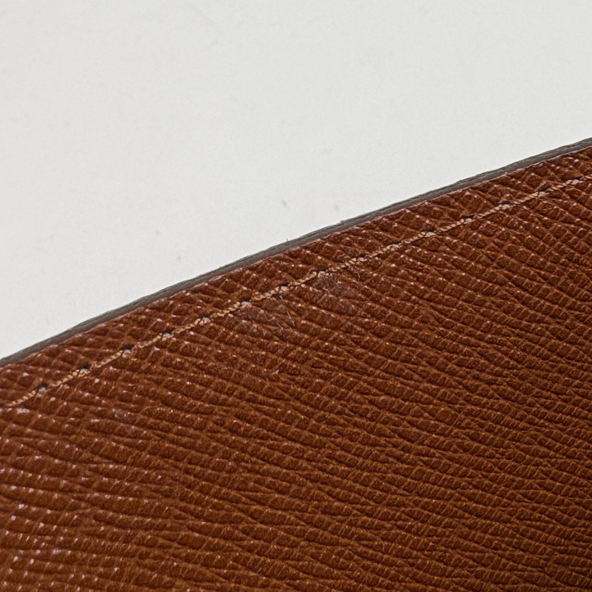 ルイ・ヴィトン ポルト エン 3 カルト クレディ 札入れ カード入れ 円