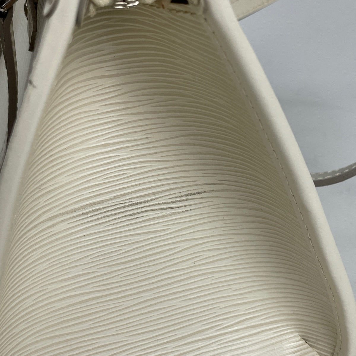 ルイ・ヴィトン マドレーヌPM ショルダーバッグ エピ M5933J