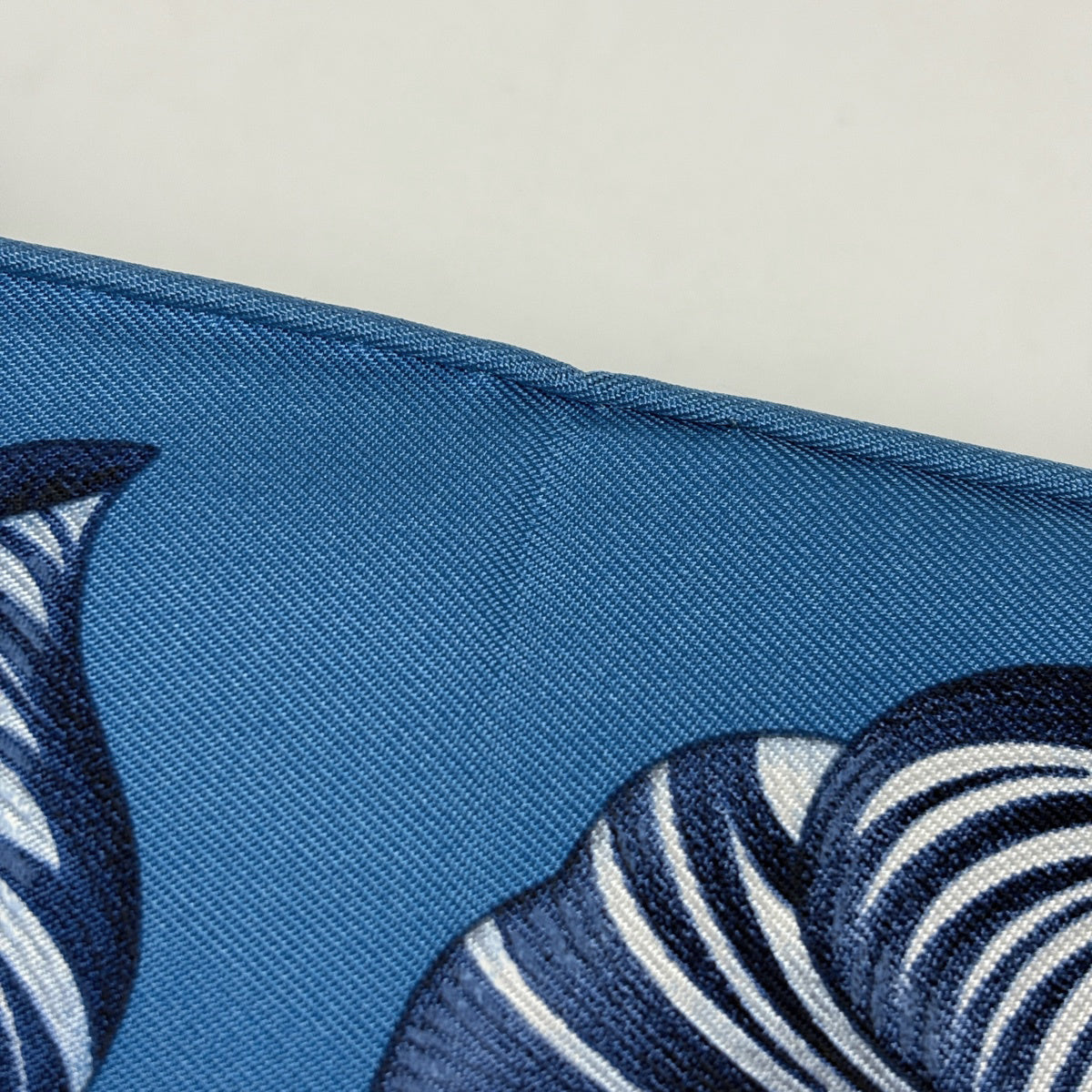 エルメス カレ 90 TULIPOMANIE チューリップマニア スカーフ シルク