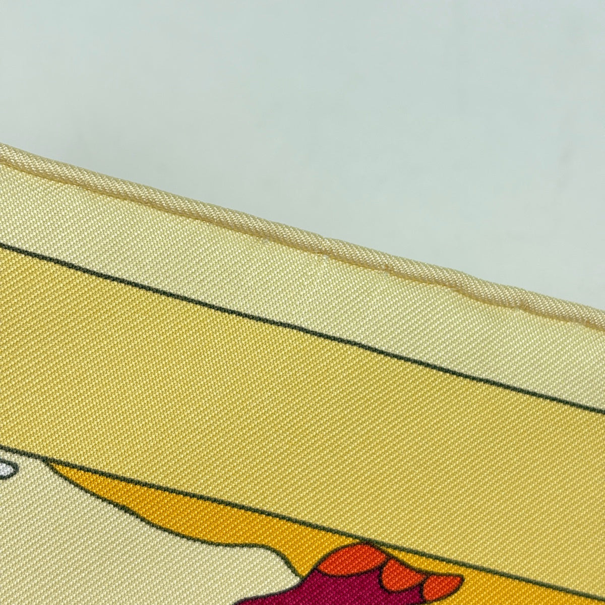 エルメス カレ 90 fantaisies indiennes 眩惑のインド スカーフ シルク