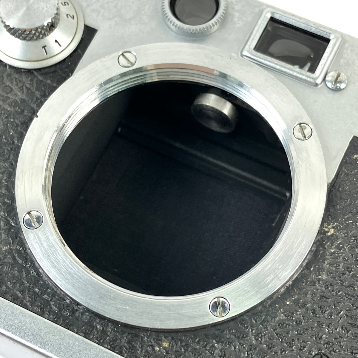 ライカ LEICA IIIf レッドシンクロ ボディ［ジャンク品］ フィルム