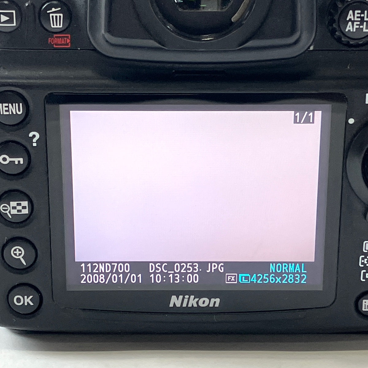 【ジャンク品】Nikon D700 ボディ　デジタル一眼レフカメラ ジャンクNikon D700 デジタル一眼レフカメラ