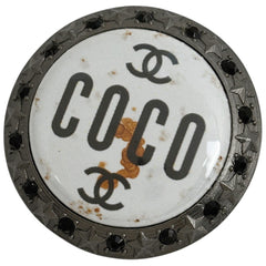 シャネル ココマーク ラウンド ブローチ ロゴ 丸型 スター ブローチ メタル シルバー ホワイト レディース ブランドバッグ・小物 【中古】brbag