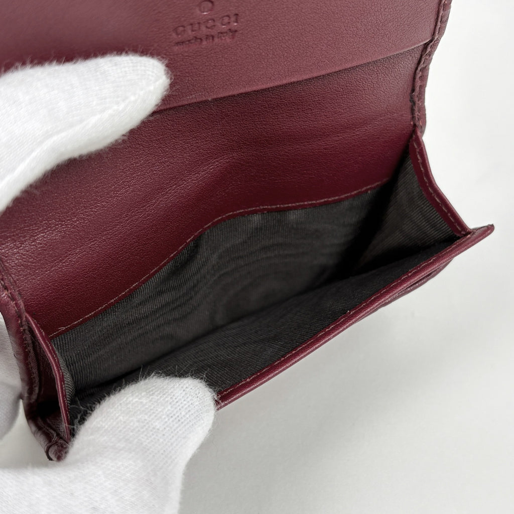 グッチ マイクロ グッチシマ 二つ折り カードケース GG柄 名刺入れ