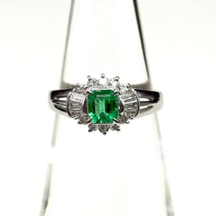 エメラルド デザインリング リング 9.5号 Pt900 ダイヤモンド レディース ノンブランドジュエリー 【中古】nbjwl