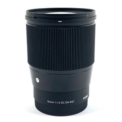 シグマ Contemporary 16mm F1.4 DC DN (ソニーE/APS-C用) 一眼カメラ用レンズ（オートフォーカス） カメラ 【中古】cambb