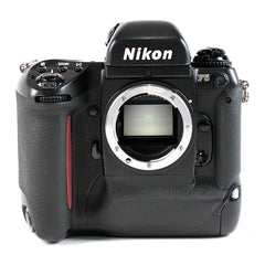 ニコン F5 ボディ フィルム オートフォーカス 一眼レフカメラ カメラ 【中古】cambb